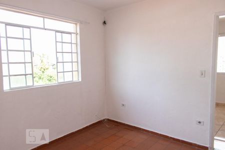 Sala de casa para alugar com 1 quarto, 40m² em Chora Menino, São Paulo