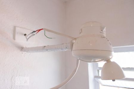 Casa para alugar com 40m², 1 quarto e sem vaga Casa para alugar com 40m², 1 quarto e sem vagaBanheiro Social
