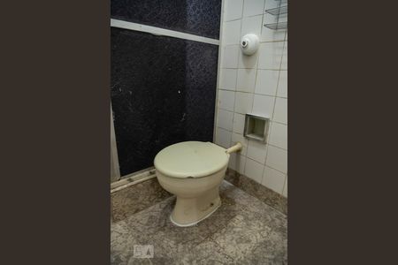 Apartamento à venda com 55m², 1 quarto e sem vaga Apartamento à venda com 55m², 1 quarto e sem vagaBanheiro