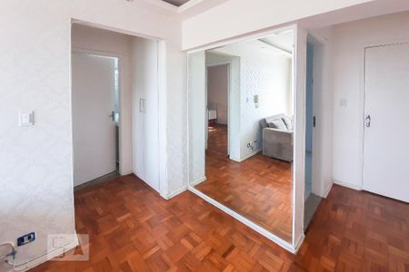 Sala de apartamento para alugar com 1 quarto, 58m² em Taboão, São Bernardo do Campo