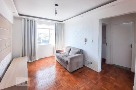 Sala de apartamento para alugar com 1 quarto, 58m² em Taboão, São Bernardo do Campo