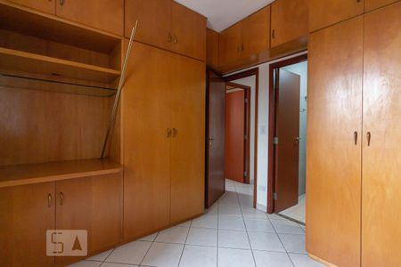 Apartamento para alugar com 69m², 3 quartos e 1 vagaQuarto 1