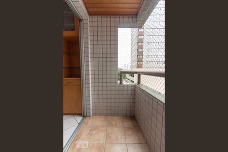 Varanda de apartamento para alugar com 3 quartos, 69m² em Centro, Osasco