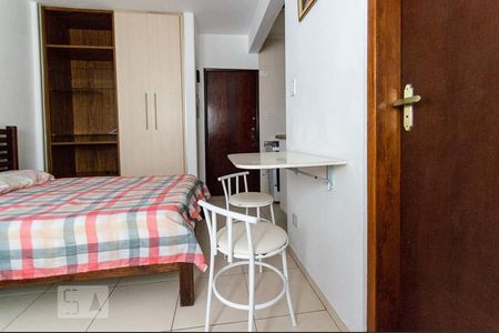 Sala/Quarto de apartamento para alugar com 1 quarto, 30m² em República, São Paulo