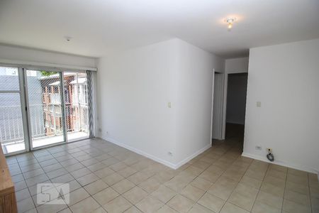 Sala de apartamento para alugar com 2 quartos, 65m² em Centro, Rio de Janeiro