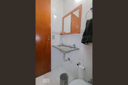 Apartamento à venda com 83m², 3 quartos e 2 vagas Apartamento à venda com 83m², 3 quartos e 2 vagasBanheiro