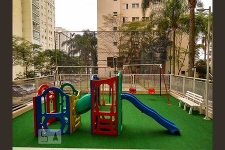 Apartamento à venda com 90m², 3 quartos e 1 vagaÁrea Comum - Playground