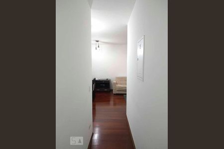 Apartamento à venda com 90m², 3 quartos e 1 vagaCorredor