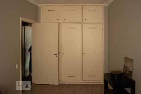 Quarto 01 - Armários de apartamento à venda com 2 quartos, 89m² em Higienópolis, São Paulo