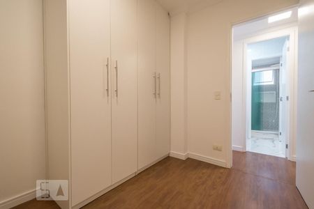 Apartamento para alugar com 69m², 3 quartos e 1 vagaQuarto 1