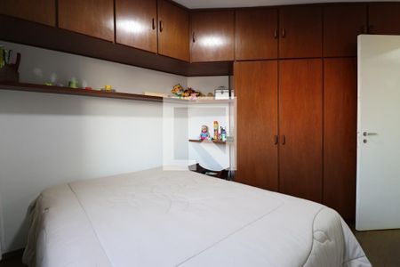 Apartamento à venda com 77m², 3 quartos e 1 vagaQuarto 
