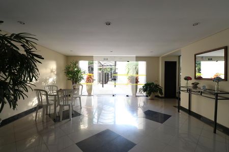 Apartamento à venda com 77m², 3 quartos e 1 vagaHall