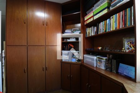 Apartamento à venda com 77m², 3 quartos e 1 vagaQuarto 2