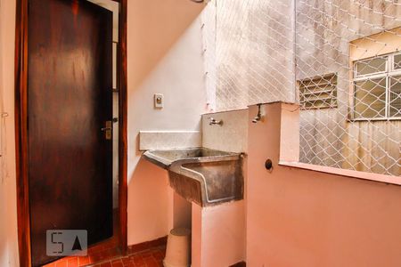 Apartamento à venda com 68m², 2 quartos e sem vagaDetalhe da area de serviço