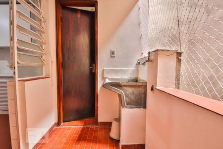 Apartamento à venda com 68m², 2 quartos e sem vagaDetalhe da area de serviço