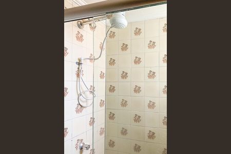 Banheiro de apartamento para alugar com 1 quarto, 45m² em Botafogo, Campinas