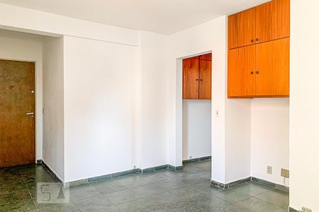 Sala de apartamento para alugar com 1 quarto, 45m² em Botafogo, Campinas