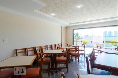 Apartamento para alugar com 100m², 3 quartos e 2 vagasÁrea comum