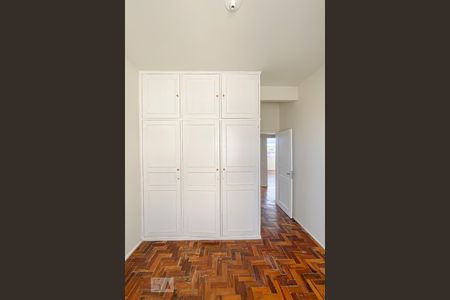 Apartamento à venda com 120m², 4 quartos e sem vagaQuarto 3