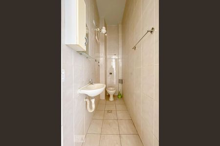 Apartamento à venda com 120m², 4 quartos e sem vagaBanheiro de Serviço