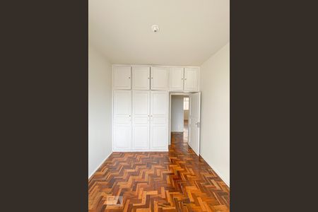Apartamento à venda com 120m², 4 quartos e sem vagaQuarto 1