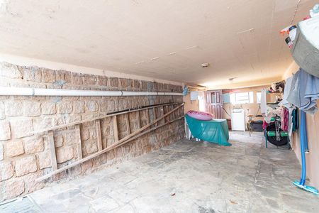 Casa à venda com 110m², 3 quartos e 2 vagasGaragem