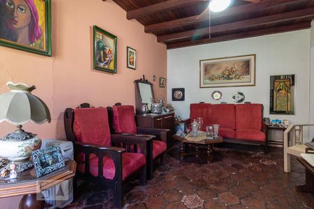 Sala de casa à venda com 3 quartos, 110m² em Chácara das Pedras, Porto Alegre