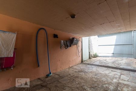 Casa à venda com 110m², 3 quartos e 2 vagasGaragem