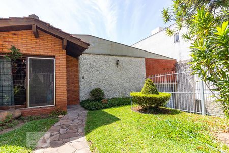 Casa à venda com 110m², 3 quartos e 2 vagasÁrea Externa