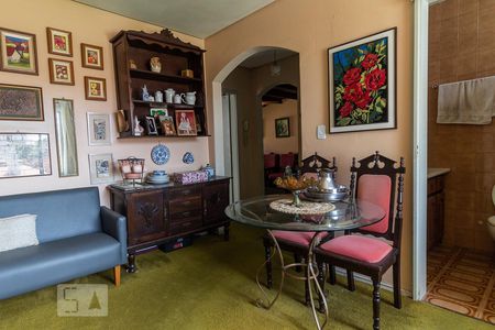 Sala 2 de casa à venda com 3 quartos, 110m² em Chácara das Pedras, Porto Alegre