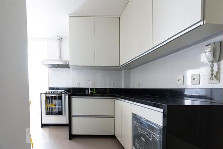Apartamento à venda com 115m², 3 quartos e 1 vaga Apartamento à venda com 115m², 3 quartos e 1 vagaCozinha