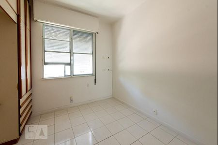 Apartamento à venda com 115m², 3 quartos e 1 vaga Apartamento à venda com 115m², 3 quartos e 1 vagaQuarto 3
