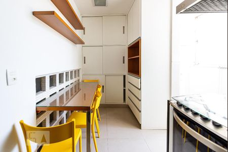 Apartamento à venda com 115m², 3 quartos e 1 vaga Apartamento à venda com 115m², 3 quartos e 1 vagaCozinha