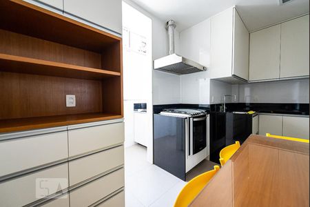 Apartamento à venda com 115m², 3 quartos e 1 vaga Apartamento à venda com 115m², 3 quartos e 1 vagaCozinha
