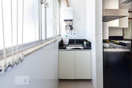 Apartamento à venda com 115m², 3 quartos e 1 vaga Apartamento à venda com 115m², 3 quartos e 1 vagaÁrea de Serviço