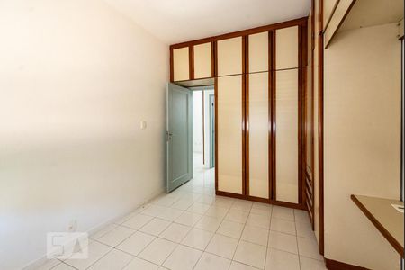 Apartamento à venda com 115m², 3 quartos e 1 vaga Apartamento à venda com 115m², 3 quartos e 1 vagaQuarto 3