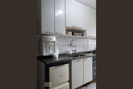 Apartamento à venda com 95m², 3 quartos e 2 vagas Apartamento à venda com 95m², 3 quartos e 2 vagasCOZINHA
