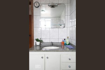 Apartamento à venda com 95m², 3 quartos e 2 vagas Apartamento à venda com 95m², 3 quartos e 2 vagasBANHEIRO