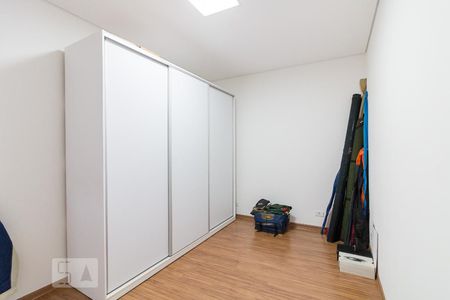 Quarto 1 de casa para alugar com 3 quartos, 220m² em Jardim Munhoz, Guarulhos