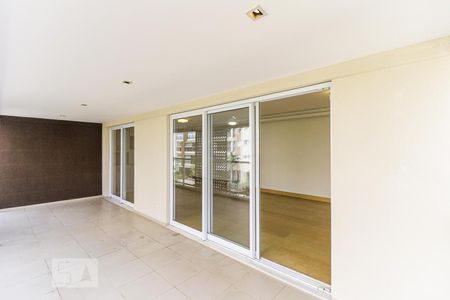 Varanda de apartamento para alugar com 3 quartos, 186m² em Chácara Santo Antônio, São Paulo