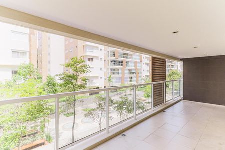 Varanda de apartamento para alugar com 3 quartos, 186m² em Chácara Santo Antônio, São Paulo