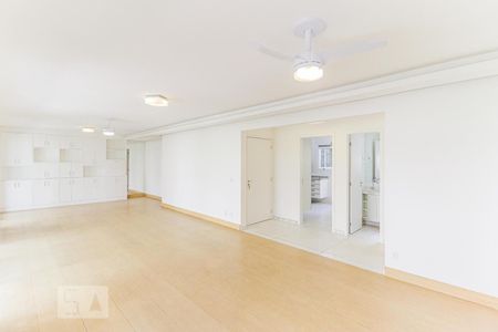 Sala de apartamento para alugar com 3 quartos, 186m² em Chácara Santo Antônio, São Paulo