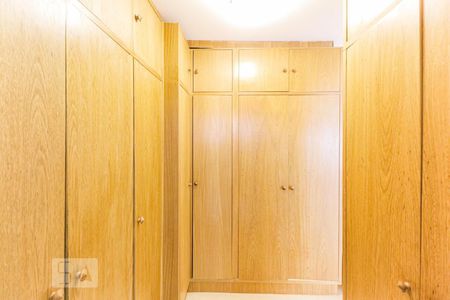 Apartamento para alugar com 186m², 3 quartos e 3 vagasSuíte 1