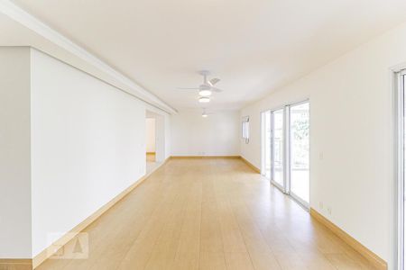 Sala de apartamento para alugar com 3 quartos, 186m² em Chácara Santo Antônio, São Paulo