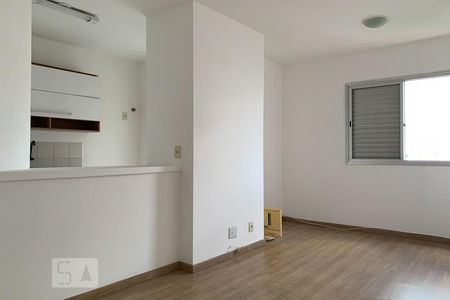 Sala de kitnet/studio à venda com 1 quarto, 40m² em Centro, Campinas