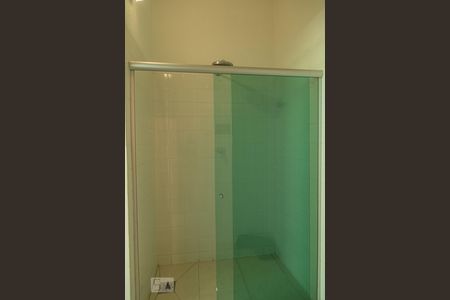 Apartamento para alugar com 90m², 3 quartos e 2 vagas Apartamento para alugar com 90m², 3 quartos e 2 vagasChuveiro da Sauna