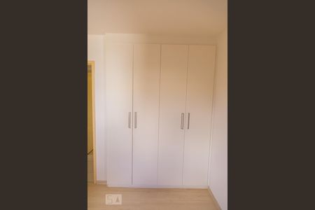 Apartamento para alugar com 90m², 3 quartos e 2 vagas Apartamento para alugar com 90m², 3 quartos e 2 vagasArmário do Quarto 1