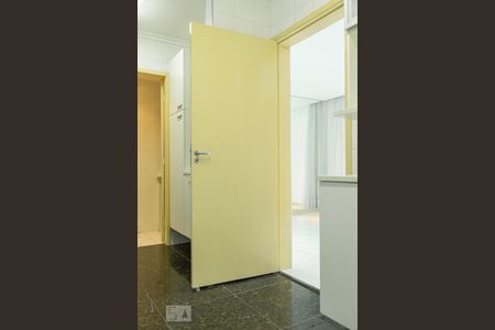 Apartamento para alugar com 90m², 3 quartos e 2 vagas Apartamento para alugar com 90m², 3 quartos e 2 vagasCozinha