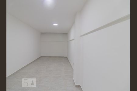 Apartamento para alugar com 37m², 2 quartos e sem vaga Apartamento para alugar com 37m², 2 quartos e sem vagaÁrea comum - Academia