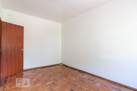 Sala/Quarto de apartamento para alugar com 1 quarto, 38m² em Santa Maria Goretti, Porto Alegre